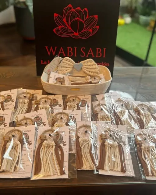 Recuerdos tejidos personalizados preparados por Wabi Sabi